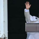 البابا عن ضرب المنشآت النووية الإيرانية: دعوا الدبلوماسية تتحدث بدلاً من الأسلحة