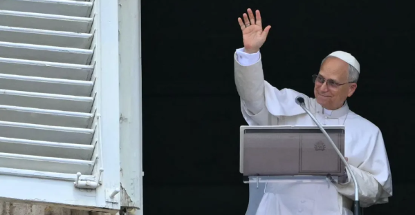 البابا عن ضرب المنشآت النووية الإيرانية: دعوا الدبلوماسية تتحدث بدلاً من الأسلحة