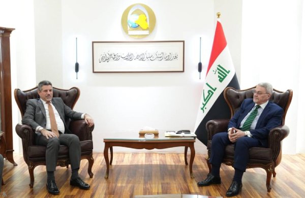 العراق يطالب واشنطن التدخل لوقف الانتهاكات الإسرائيلية للأجواء