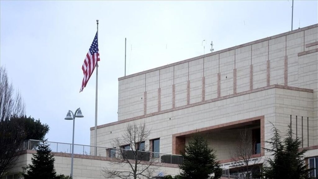 في أنقرة.. وفد أمريكي يجري مباحثات مع مسؤولين عراقيين وأتراك وسوريين