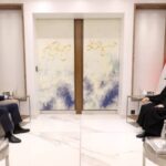 السيد الحكيم يؤكد على أهمية الاستقرار والحوار في العراق خلال لقائه بالرئيس السابق برهم صالح