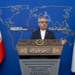 إيران تتهم الإعلام الأجنبي بـ”إثارة التوتر”.. وتهدد دول الجوار بشأن علاقاتها مع إسرائيل