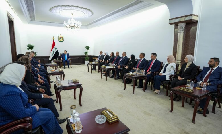 السوداني يؤكد فاعلية شريحة الأكاديميين والاستفادة من خبراتها في تطبيق رؤية الحكومة وخطط التنمية