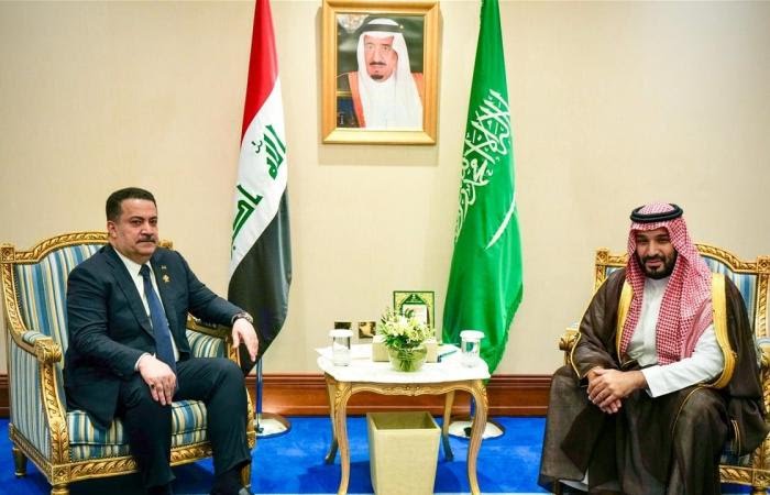 رئيس الوزراء وولي العهد السعودي يبحثان العلاقات الثنائية والتحديات الإقليمية المشتركة