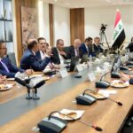 الحكومة العراقية توصي بالتعاقد مع شركة متخصصة لتوفير النقل الجماعي للموظفين