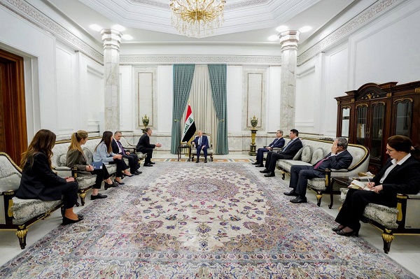 رشيد: العراق يسعى إلى توسيع مجالات التعاون الاقتصادي والاستثماري