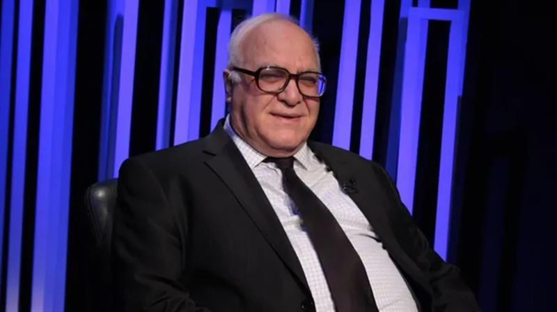 مستشار السوداني يحدد أسباب صعود الذهب عالمياً ويكشف قيمة احتياطي العراق من المعدن