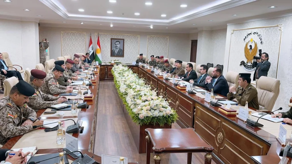 نائب قائد العمليات المشتركة يعقد اجتماعاً في مقر داخلية كوردستان