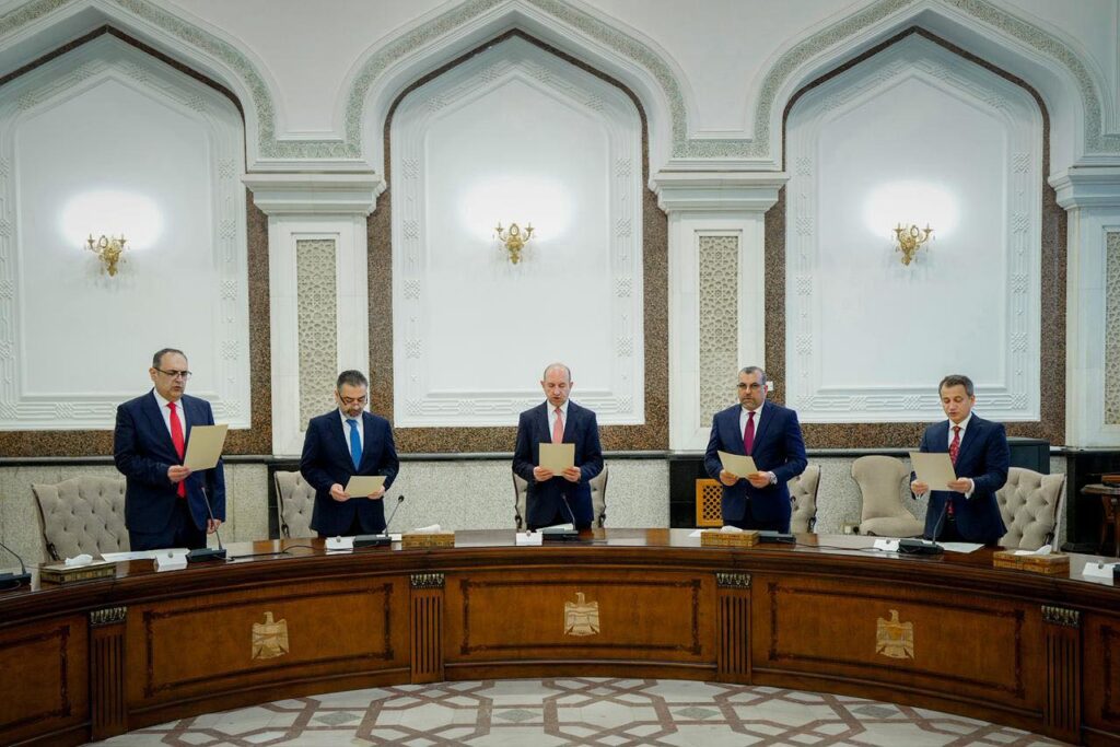 سفراء العراق الجدد يؤدون اليمين القانونية أمام رئيس الجمهورية