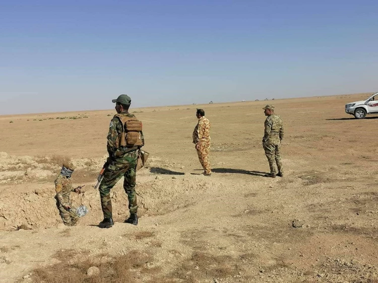 الحشد الشعبي يستطلع بريا صحراء الانبار باتجاه نينوى وصلاح الدين