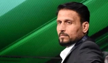 مدرب يحدد “آلية خاطئة” تسببت بدتني مستويات لاعبي العراق