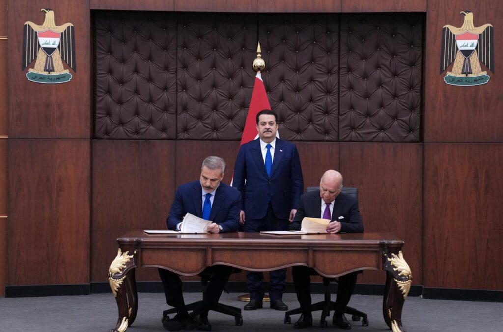 حرم العراق من 14 بنداً قانونياً يثبت حقوقه.. مرصد حول اتفاقية المياه